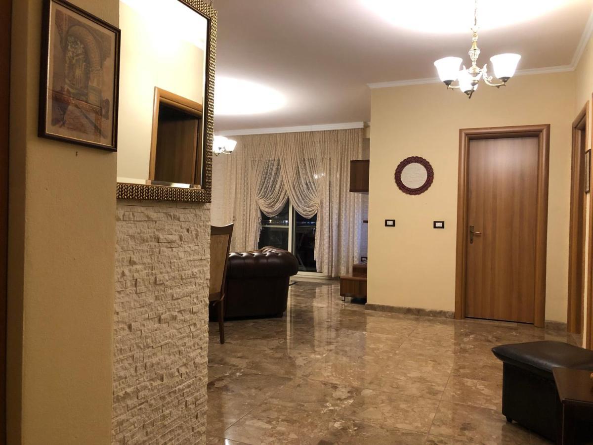 DurrësFully Equipped Flat With Stunning Sea Views公寓 外观 照片